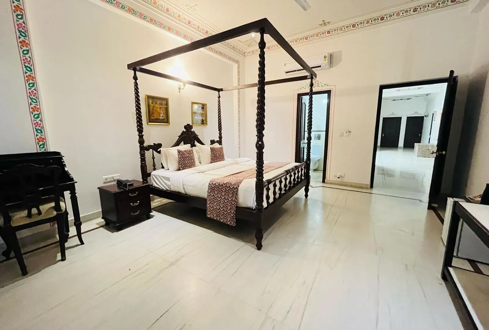 Hotel Boheda Palace By Amazing Hospitality ウダイプル
