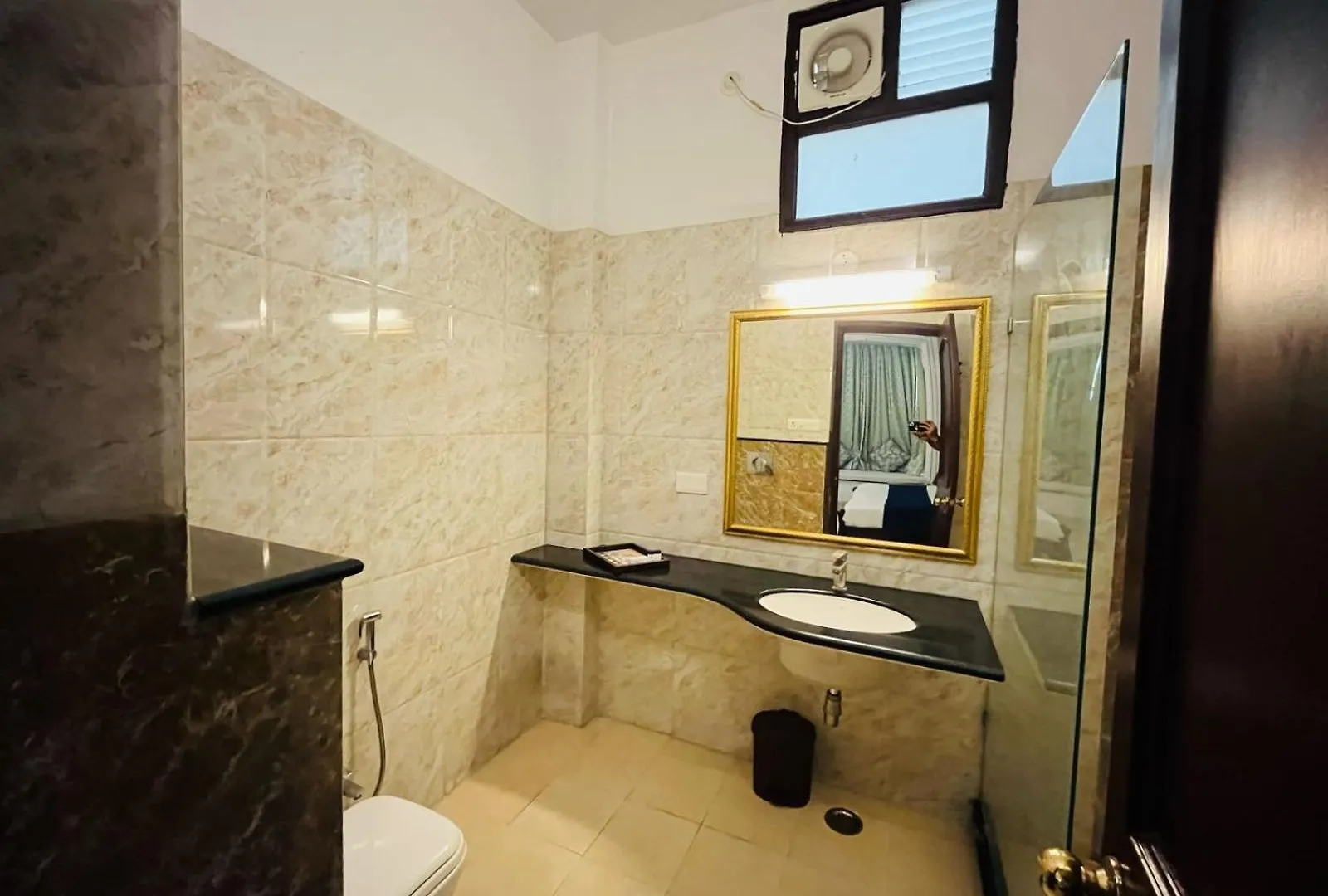 Hotel Boheda Palace By Amazing Hospitality  ウダイプル