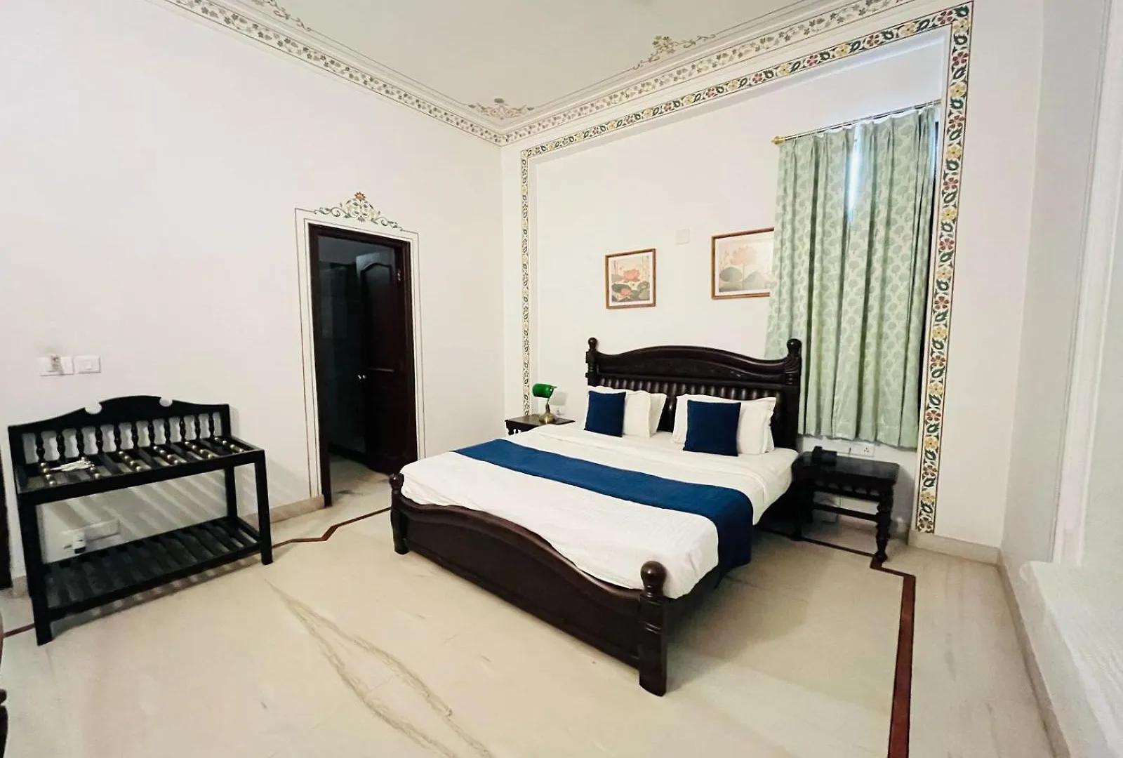 Hotel Boheda Palace By Amazing Hospitality  ウダイプル